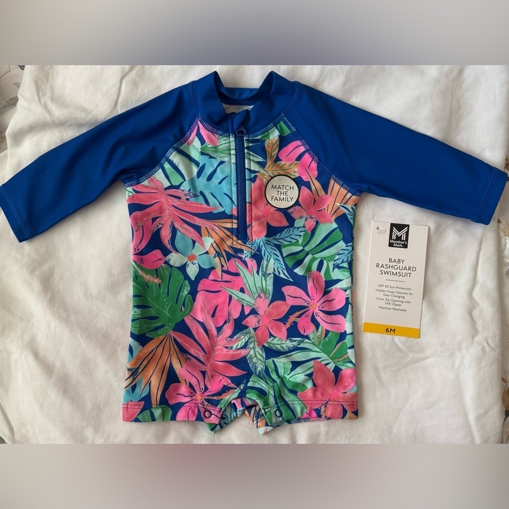 Tropical Blue Kids Rashguard - Picture 9 of 10